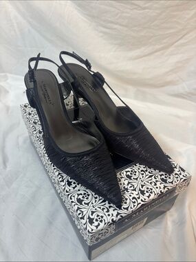 Adrienne Vittadini Black Pointed Slingback Heels